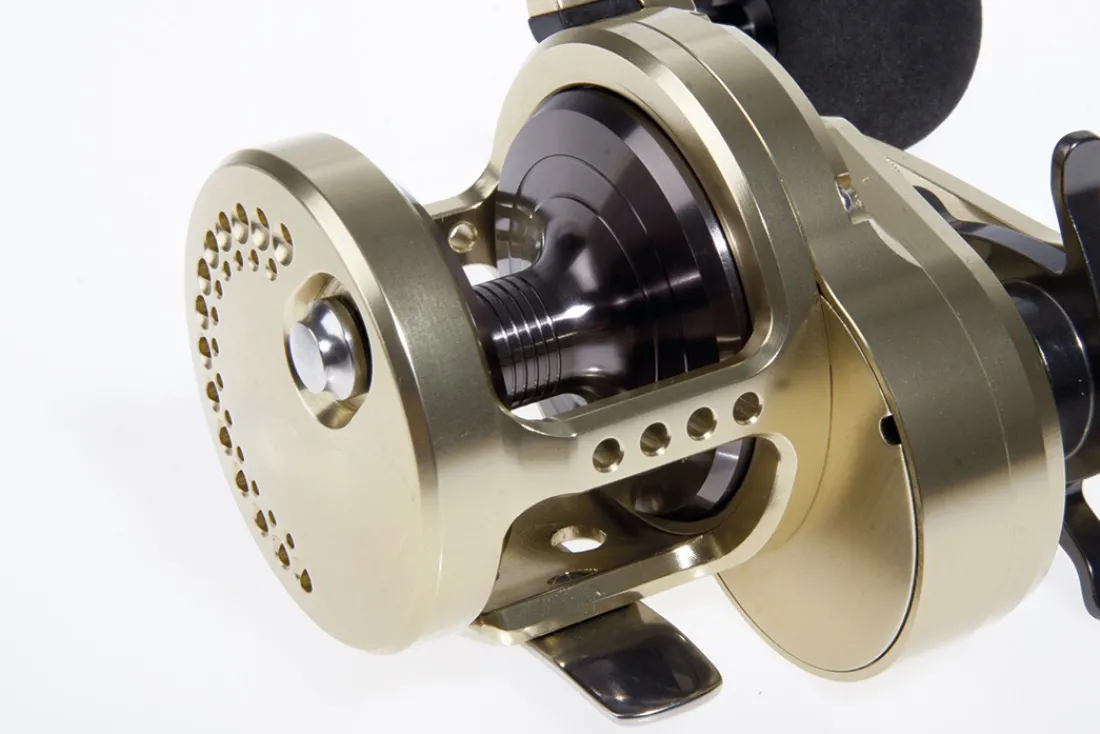 HART OUTDOOR Jig-Cast^Carrete HART BRUTAL SD 50L